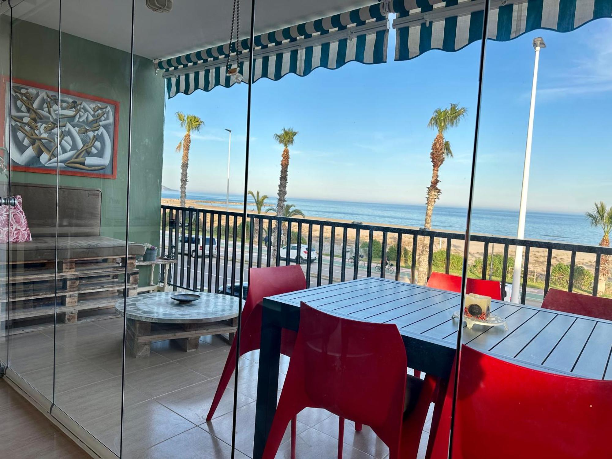 Apartamento Frente Al Mar Benicàssim Екстериор снимка