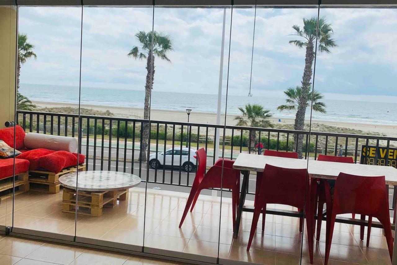 Apartamento Frente Al Mar Benicàssim Екстериор снимка